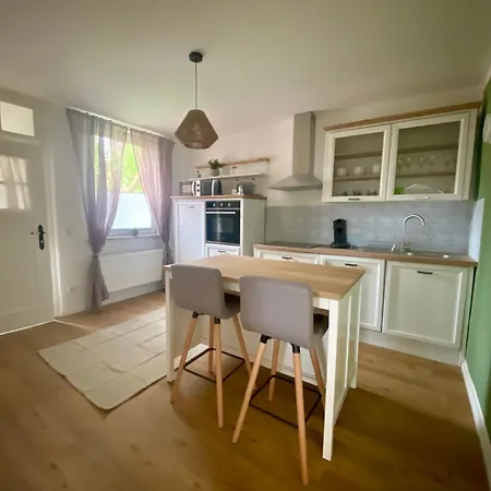 Straussenblick Erdgeschoss - Keine Monteure * Bad Fallingbostel